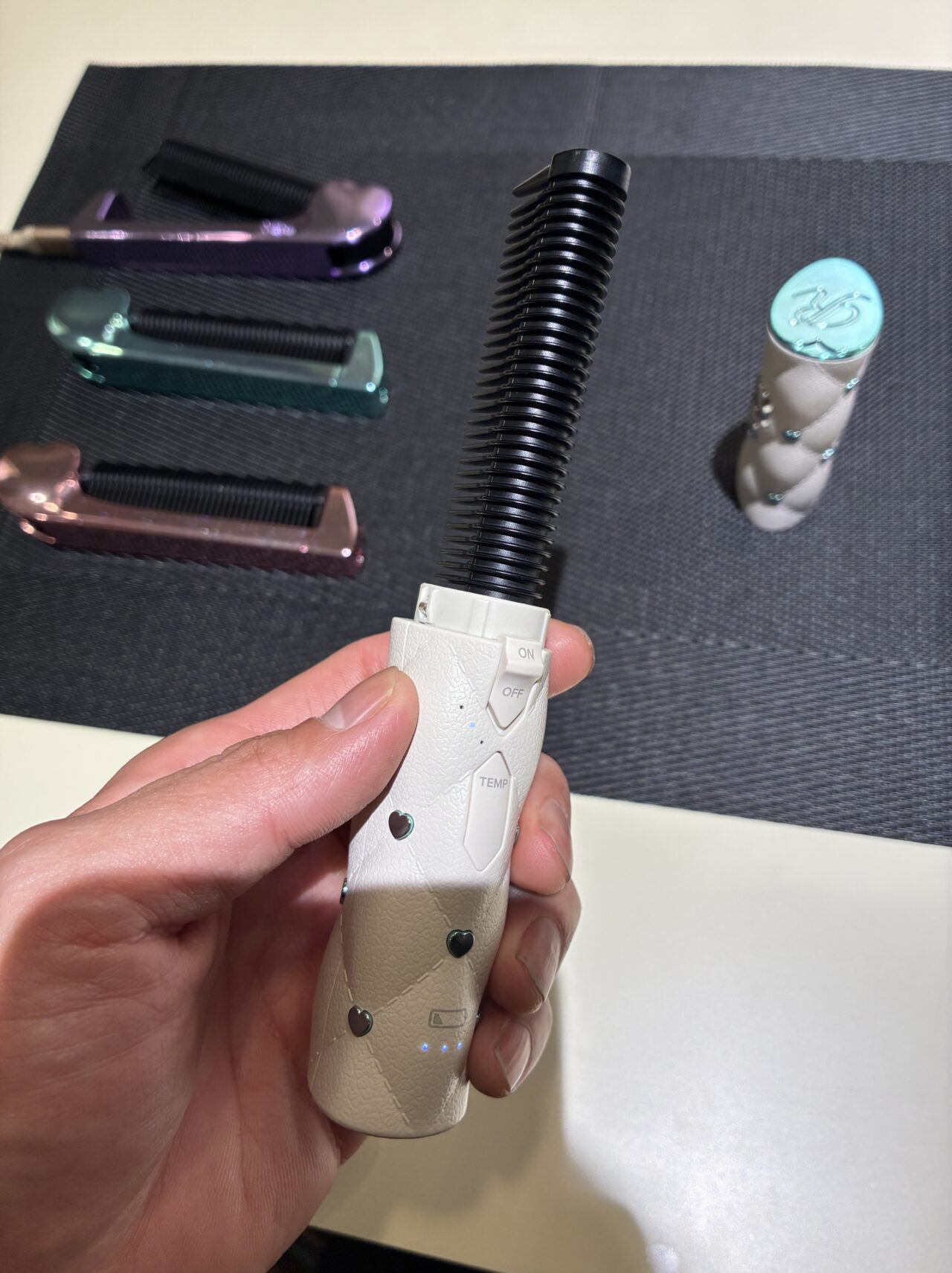 【大阪・高槻】縮毛矯正研究所
